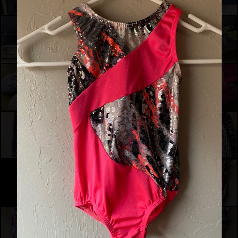 Body wrappers gymnastics or dance leotard - size 4-6